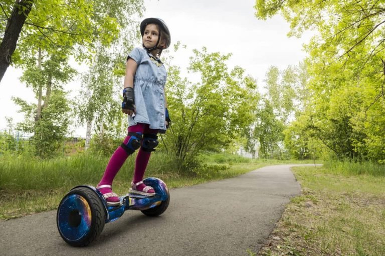 Best Hoverboard With Bluetooth 2020!