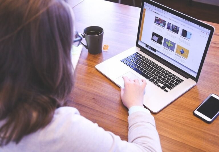 Mobile Responsiveness and Online Marketing
