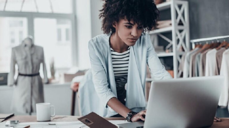 4 Top Benefits of Training Management System Online