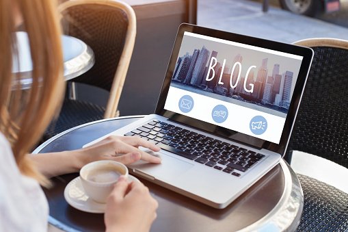 How Do Tech Bloggers and Influencers Make Money